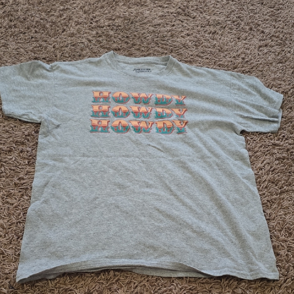 Gray Graphic T-Shirt with Howdy Print